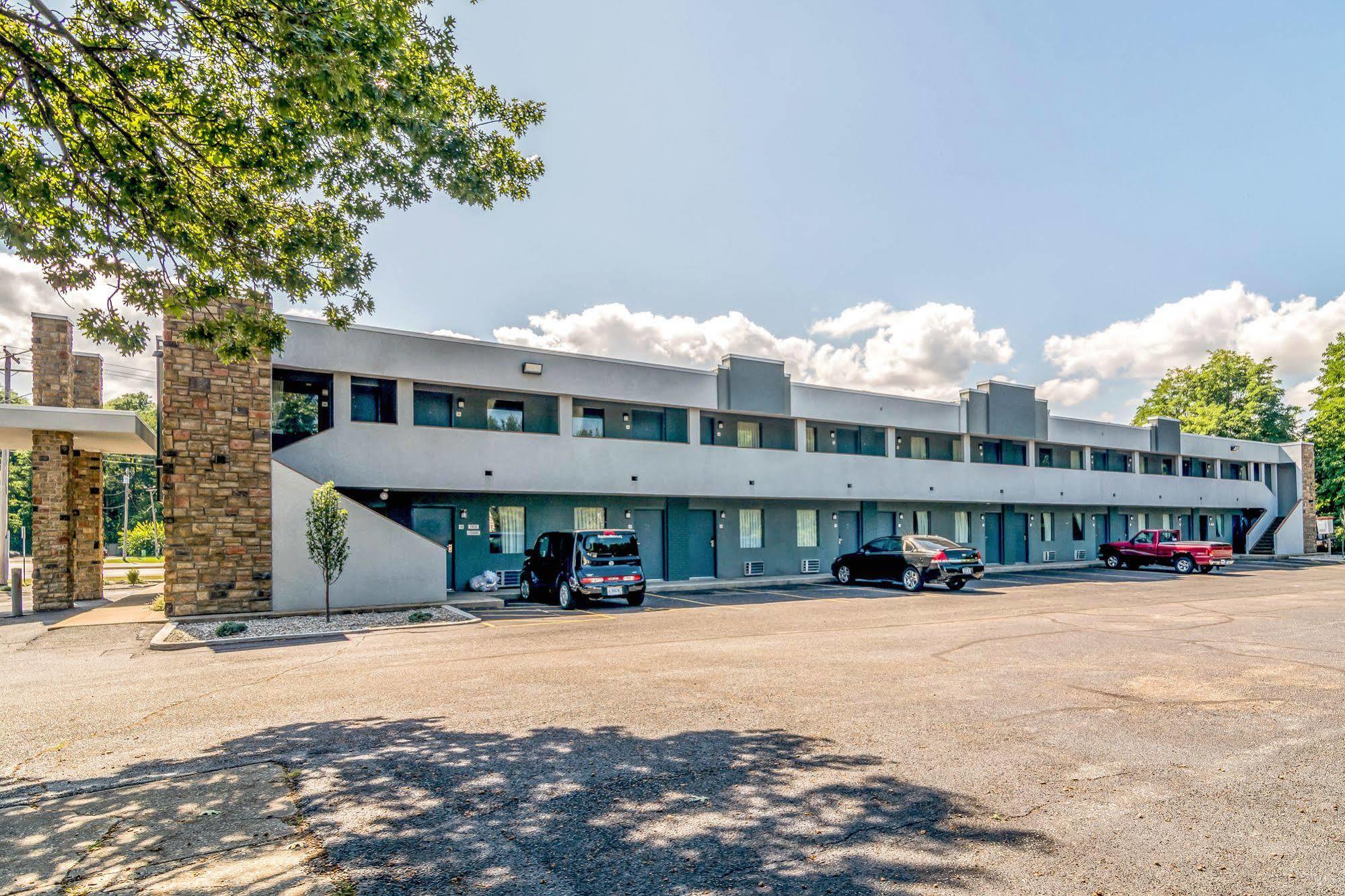 Rodeway Inn Portage Eksteriør billede