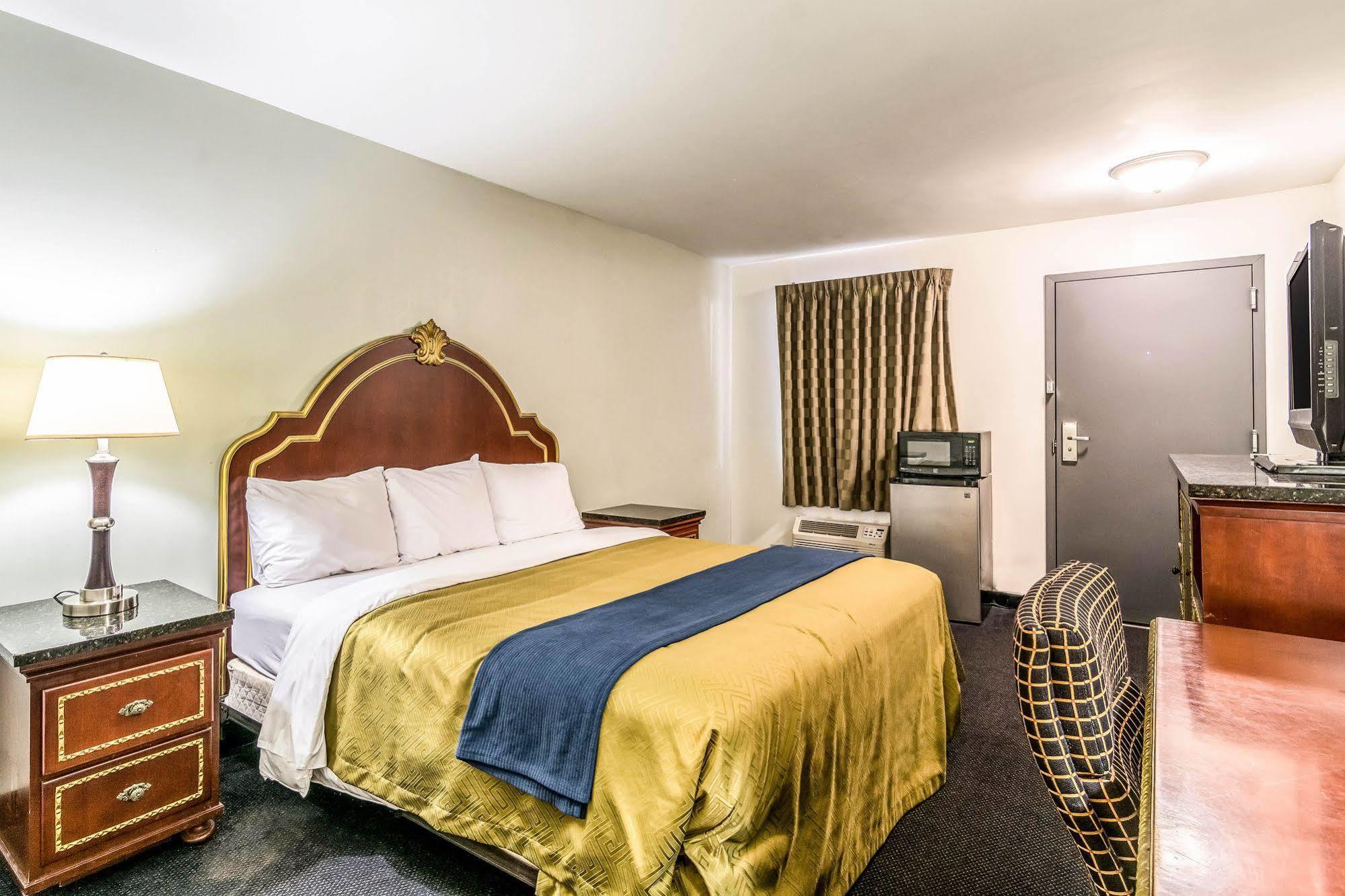 Rodeway Inn Portage Eksteriør billede